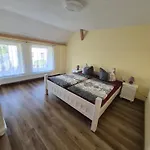 Am Lindenbaum 3* Sebnitz