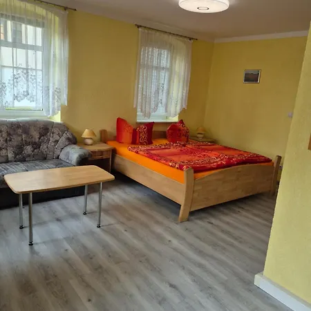 Bed & Breakfast Am Lindenbaum 3*