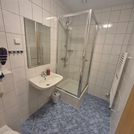 Am Lindenbaum Panzió 3*