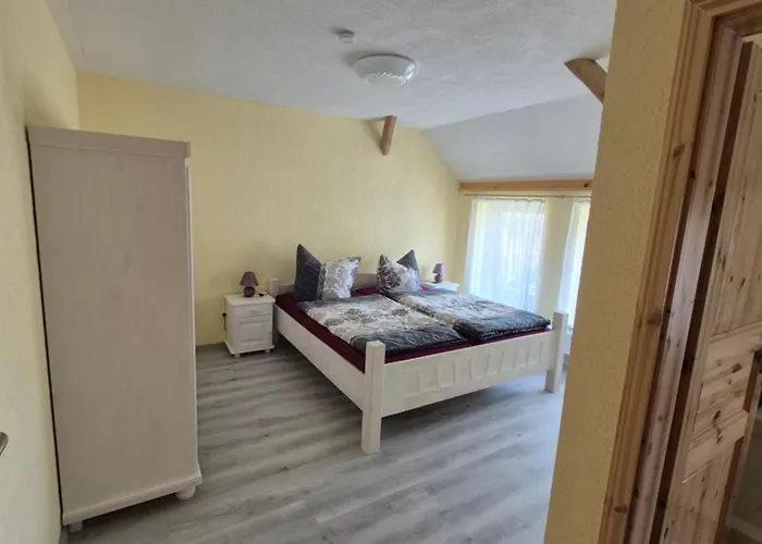 Am Lindenbaum Bed & Breakfast