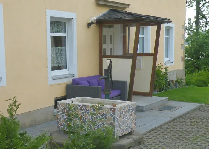 Am Lindenbaum 3*